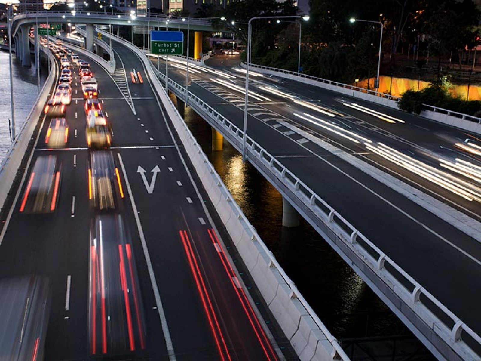 Inbound traffic on Brisbane's Riverside Expressway.